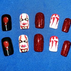 IT Pennywise - hand painted - gel cured  Glue/press on nails